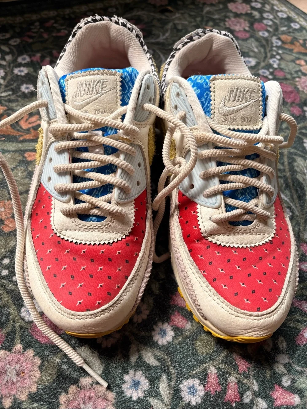 Nike vibrant kids